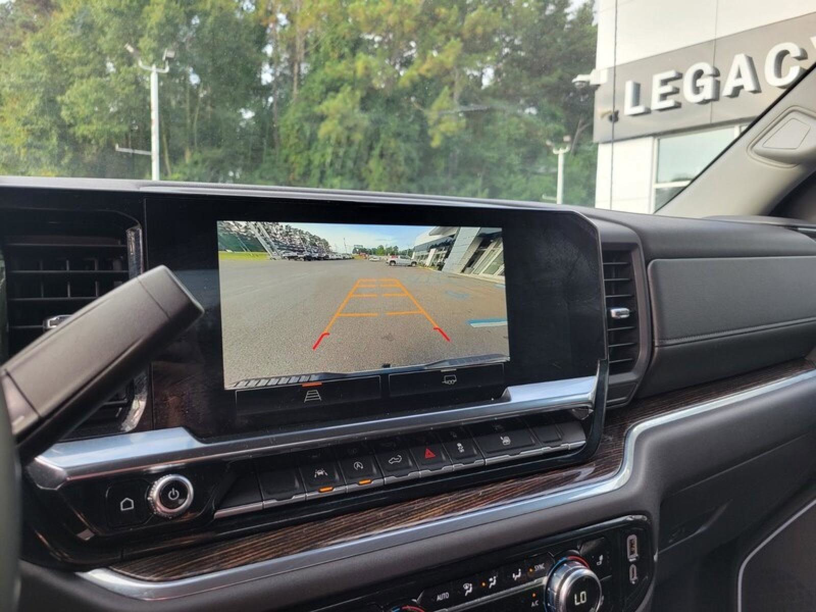 Used 2024 GMC Sierra 1500 Elevation image 15