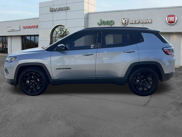 Used 2022 Jeep Compass Latitude image 4