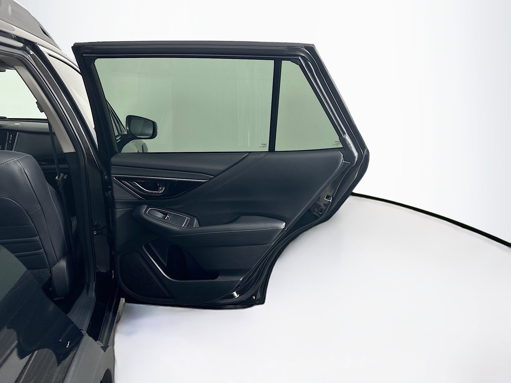 Used 2023 Subaru Outback Limited image 32