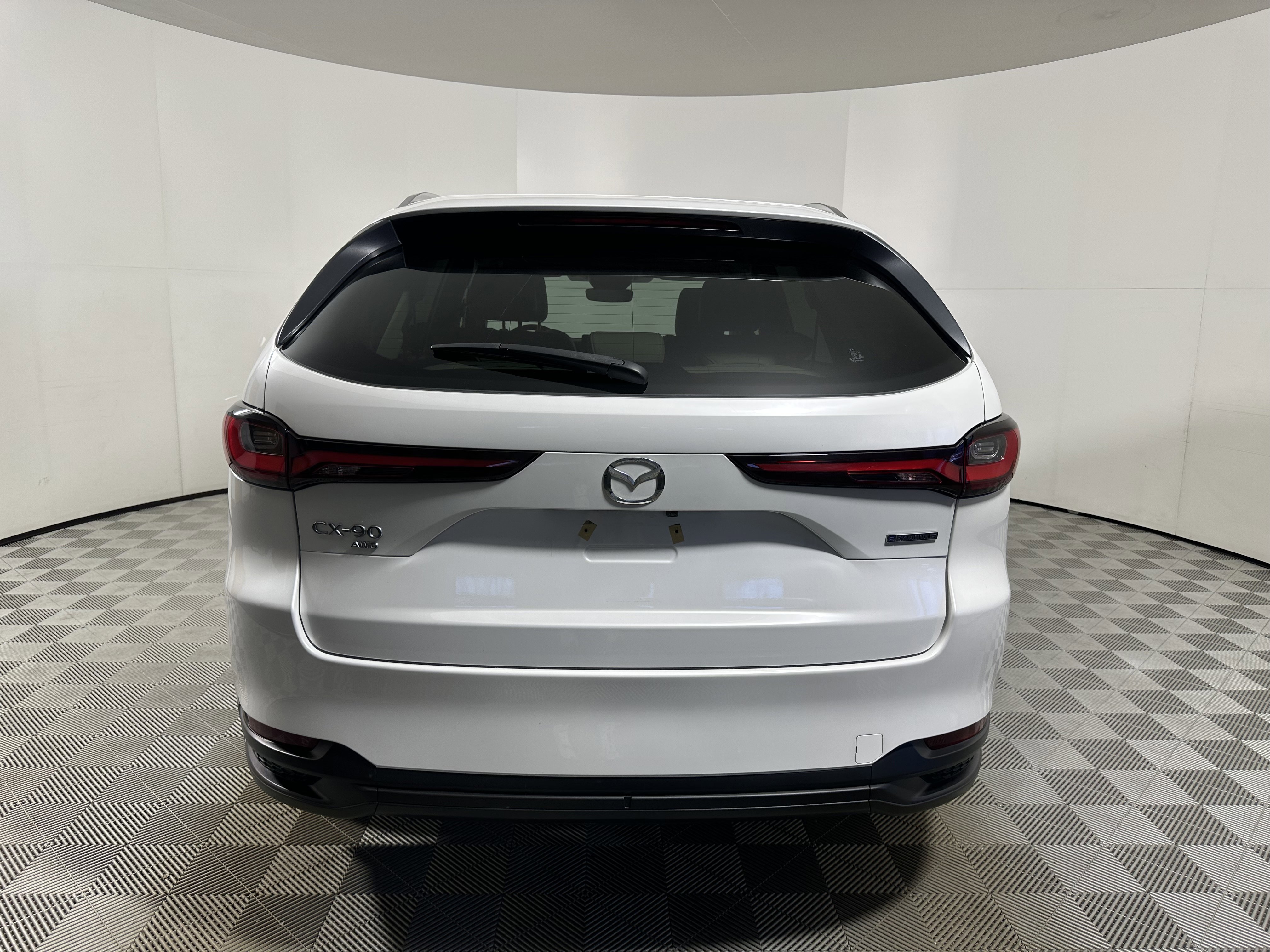 Used 2024 MAZDA CX-90 3.3 Turbo w/ Preferred Plus image 6