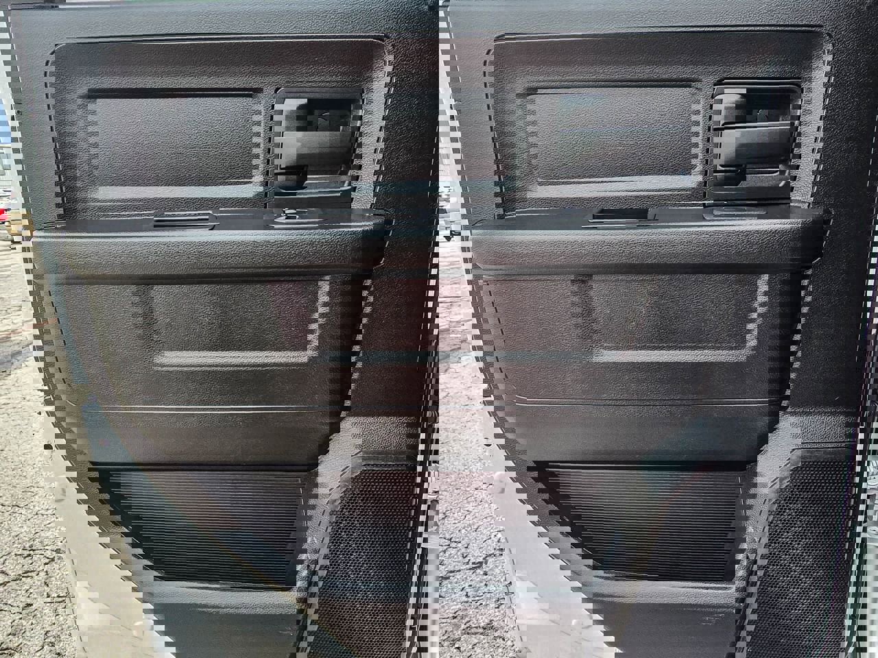 Used 2025 RAM 3500 Tradesman AWD/4WD image 30