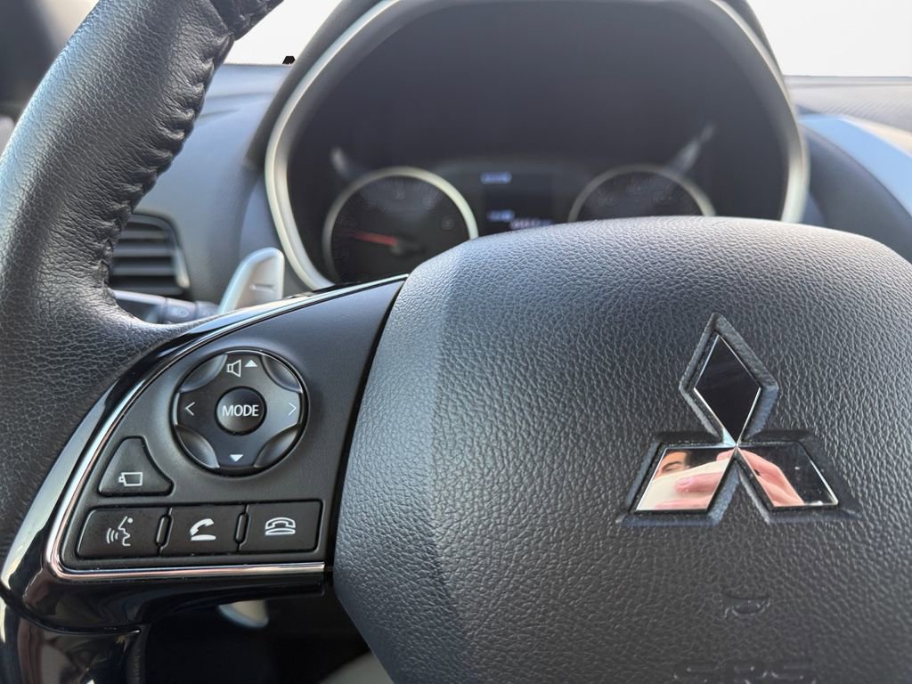 Used 2024 Mitsubishi Eclipse Cross SEL image 25