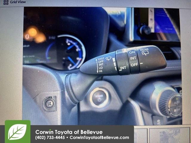 Used 2025 Toyota RAV4 XLE image 10