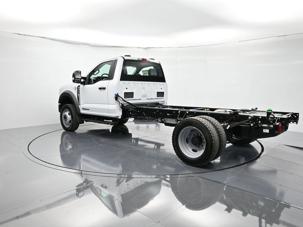 New 2026 Ford F550 4x4 Regular Cab Super Duty image 7