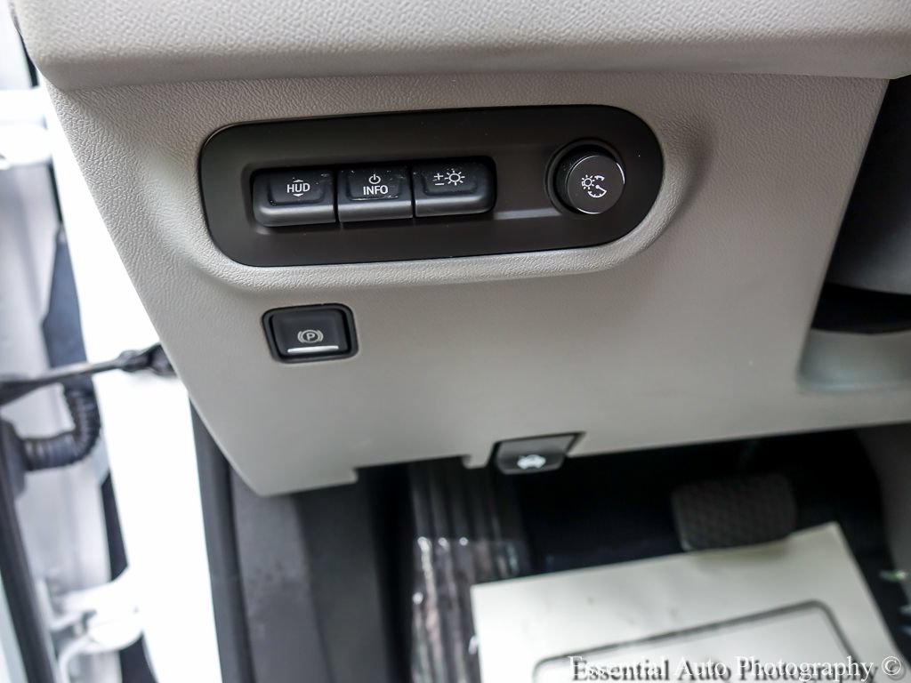 Certified 2022 GMC Terrain SLT w/ Tech Package FWD image 29