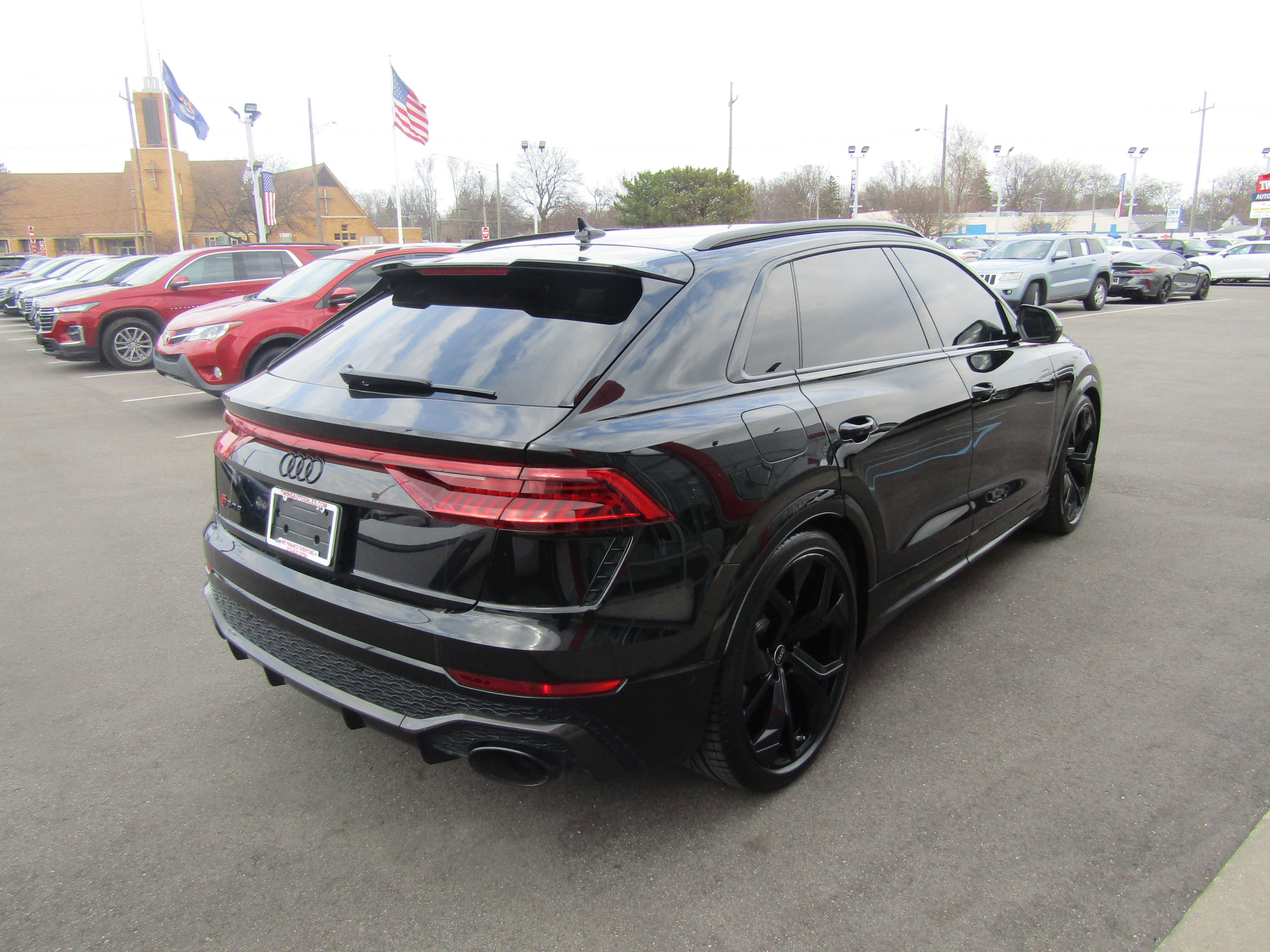 Used 2023 Audi RS Q8 AWD/4WD image 6