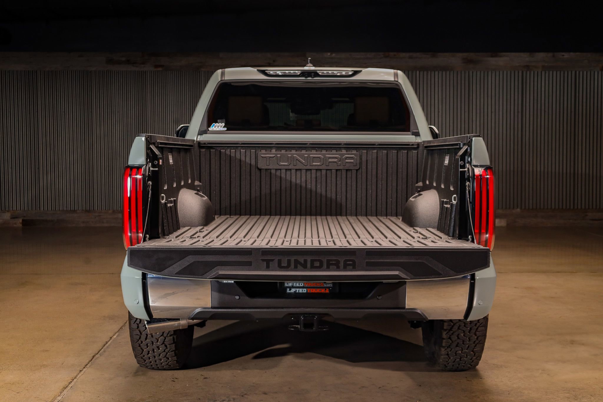 Used 2025 Toyota Tundra 1794 Edition image 9