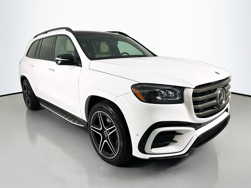 Used 2025 Mercedes-Benz GLS 450 4MATIC image 7