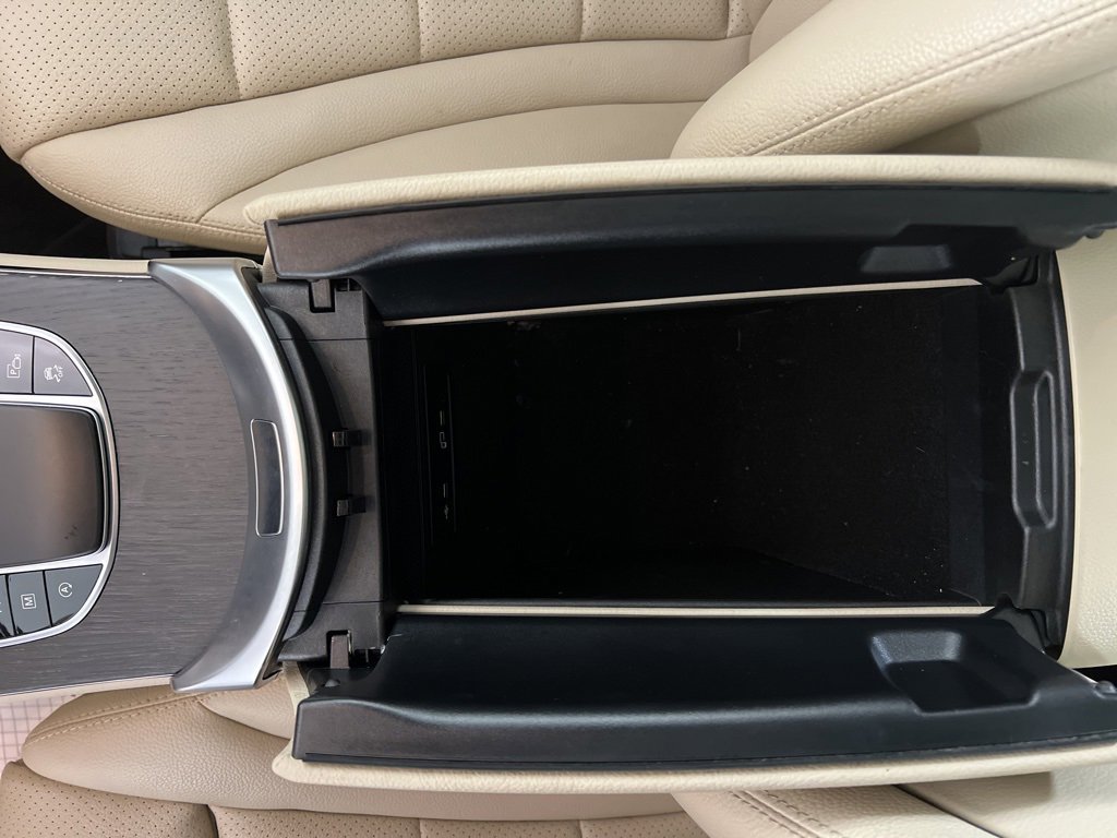 Used 2021 Mercedes-Benz GLC 300 4MATIC image 9