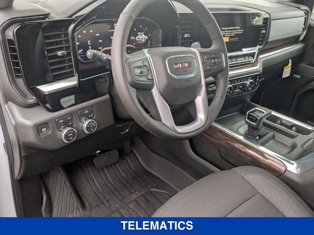 New 2025 GMC Sierra 1500 Elevation image 16