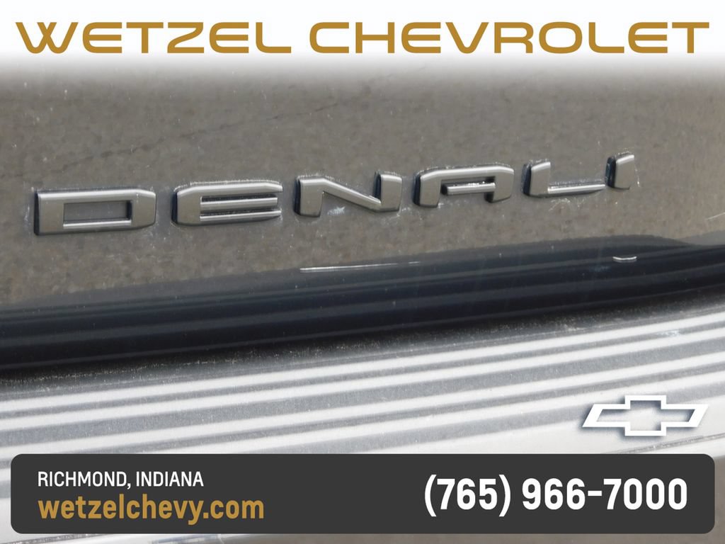 Used 2023 GMC Yukon XL Denali w/ Denali Reserve Package AWD/4WD image 55