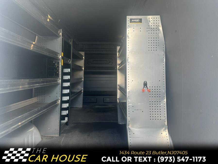Used 2021 Mercedes-Benz Sprinter 2500 image 3