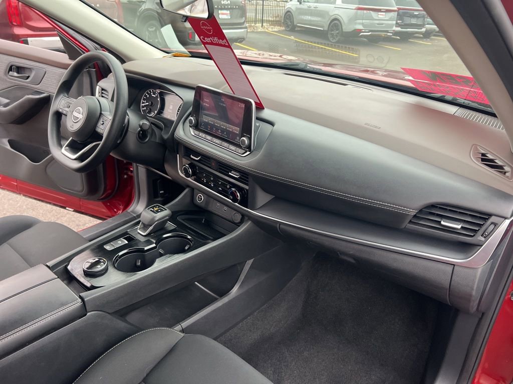 Certified 2023 Nissan Rogue S image 22