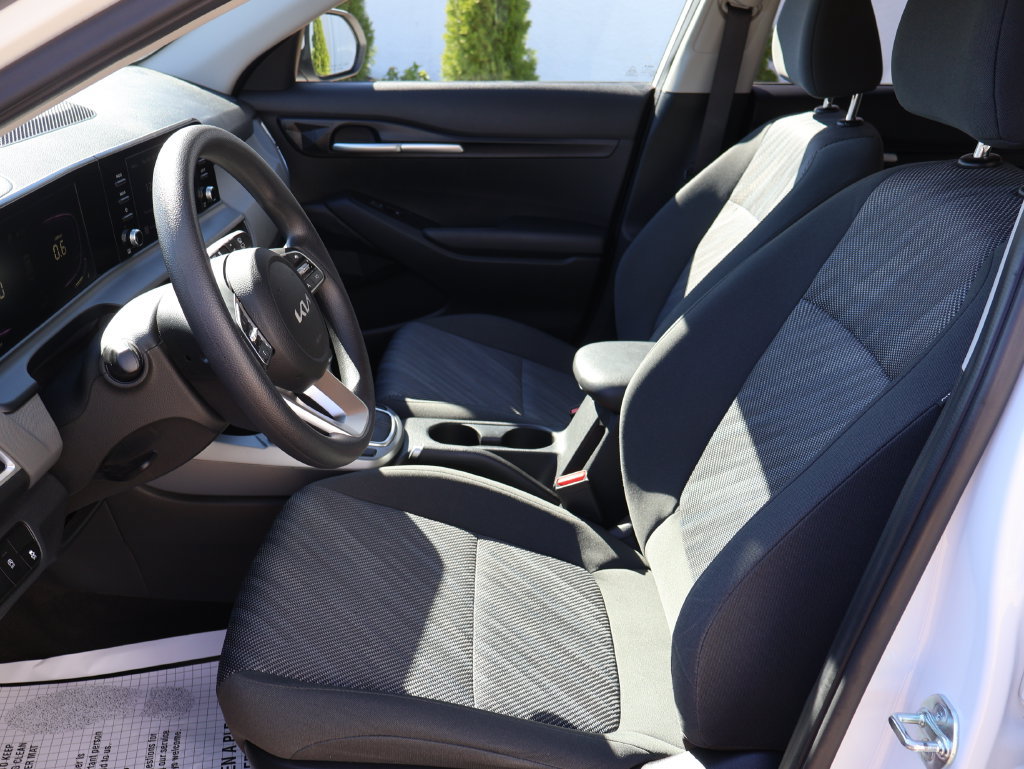 Used 2026 Kia Seltos LX AWD/4WD image 28