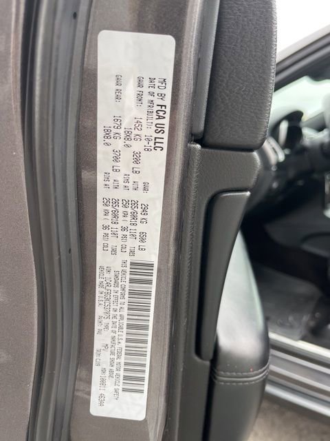 Used 2019 Jeep Grand Cherokee Limited image 19