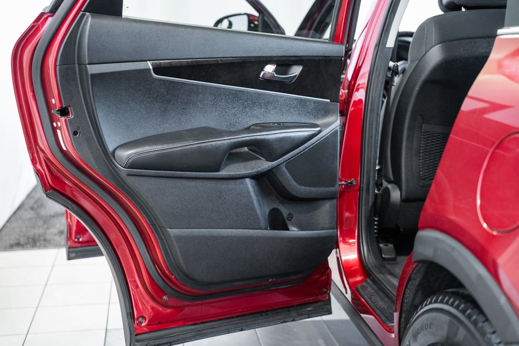 Used 2016 Kia Sorento LX w/ LX Convenience Package image 40