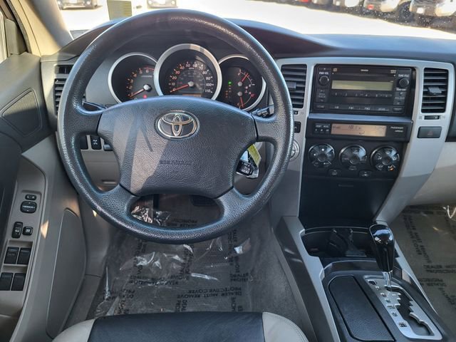 Used 2007 Toyota 4Runner SR5 image 16