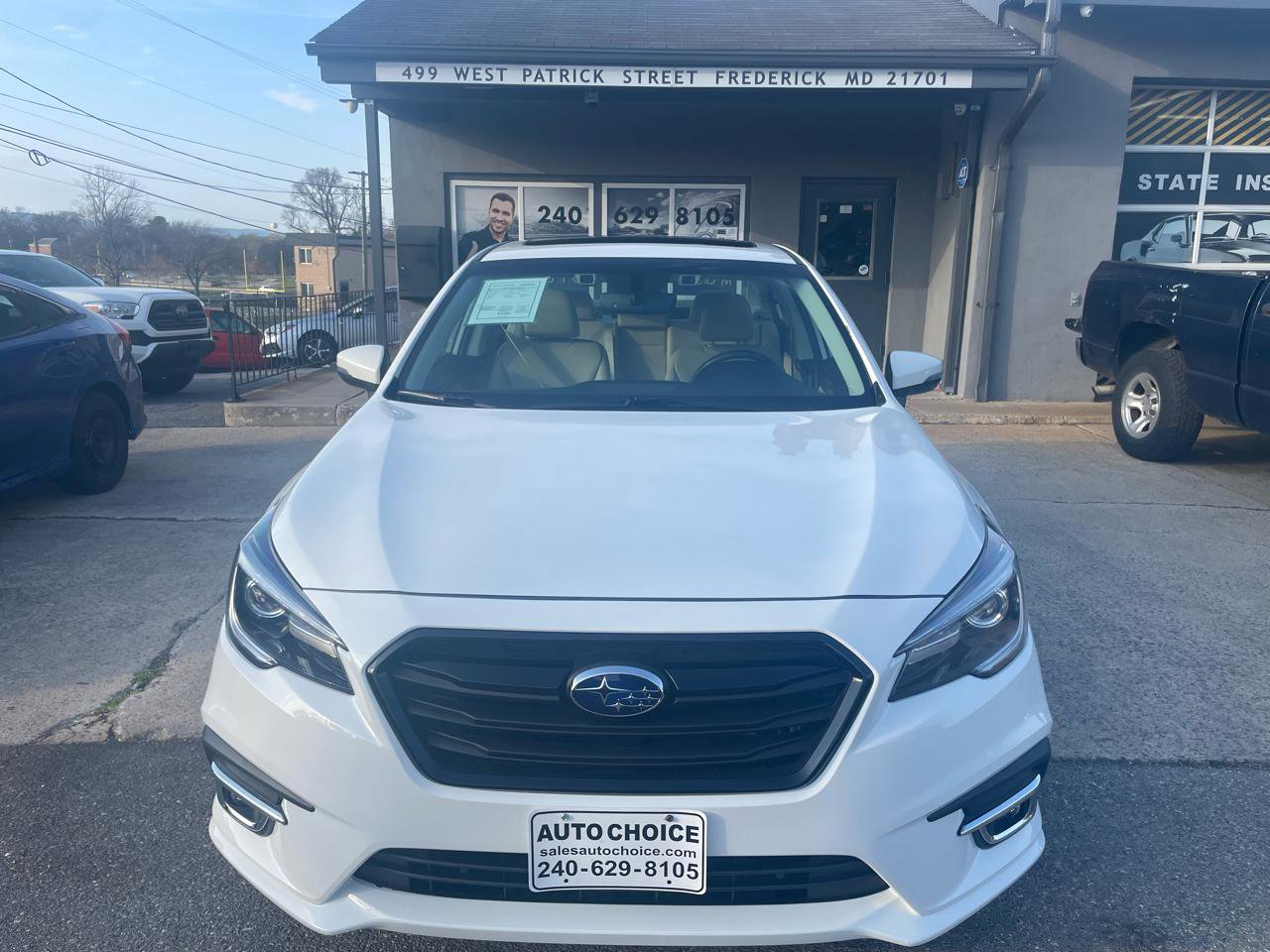 Used 2018 Subaru Legacy 3.6R Limited image 3