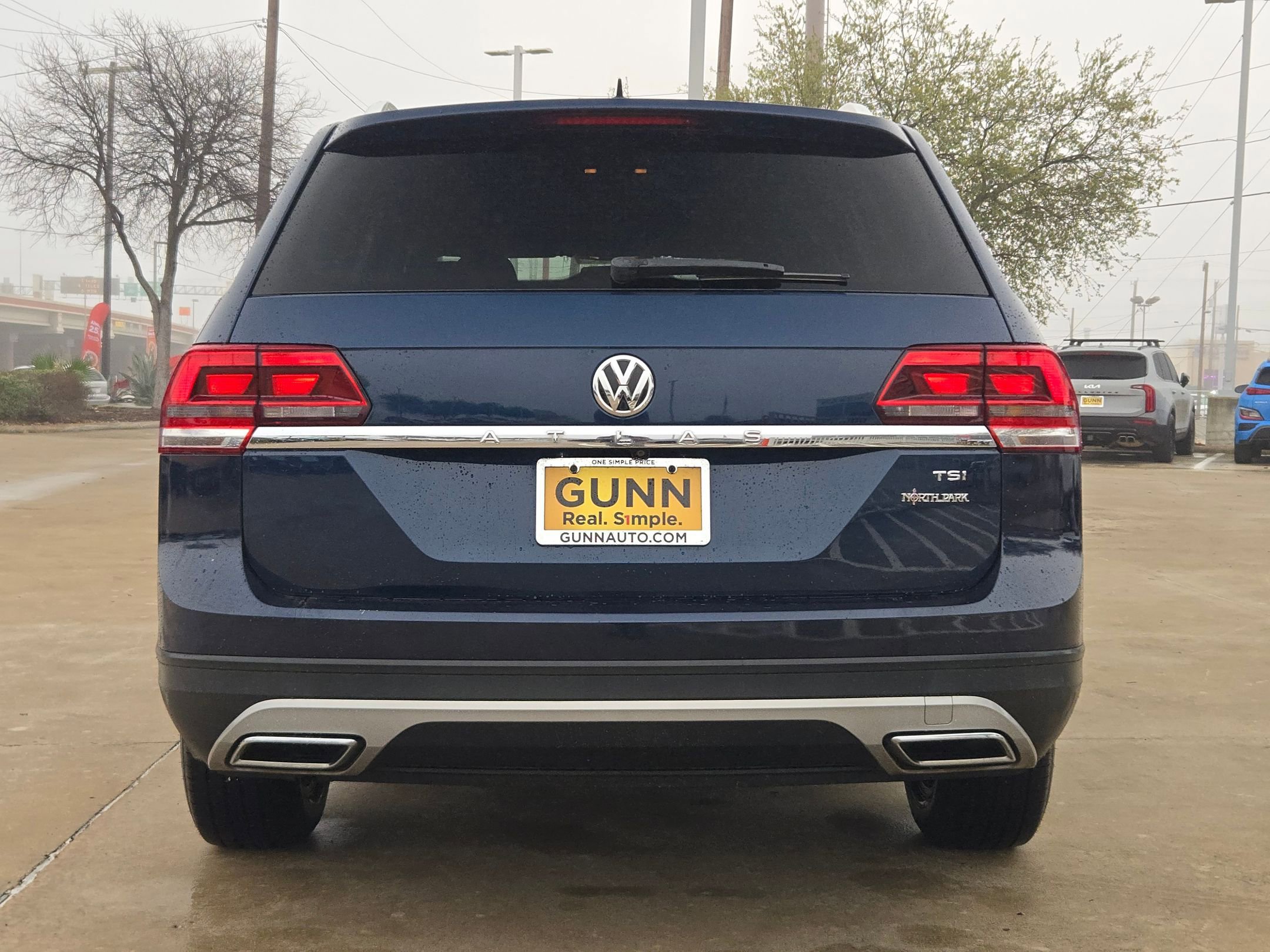 Used 2018 Volkswagen Atlas S image 6