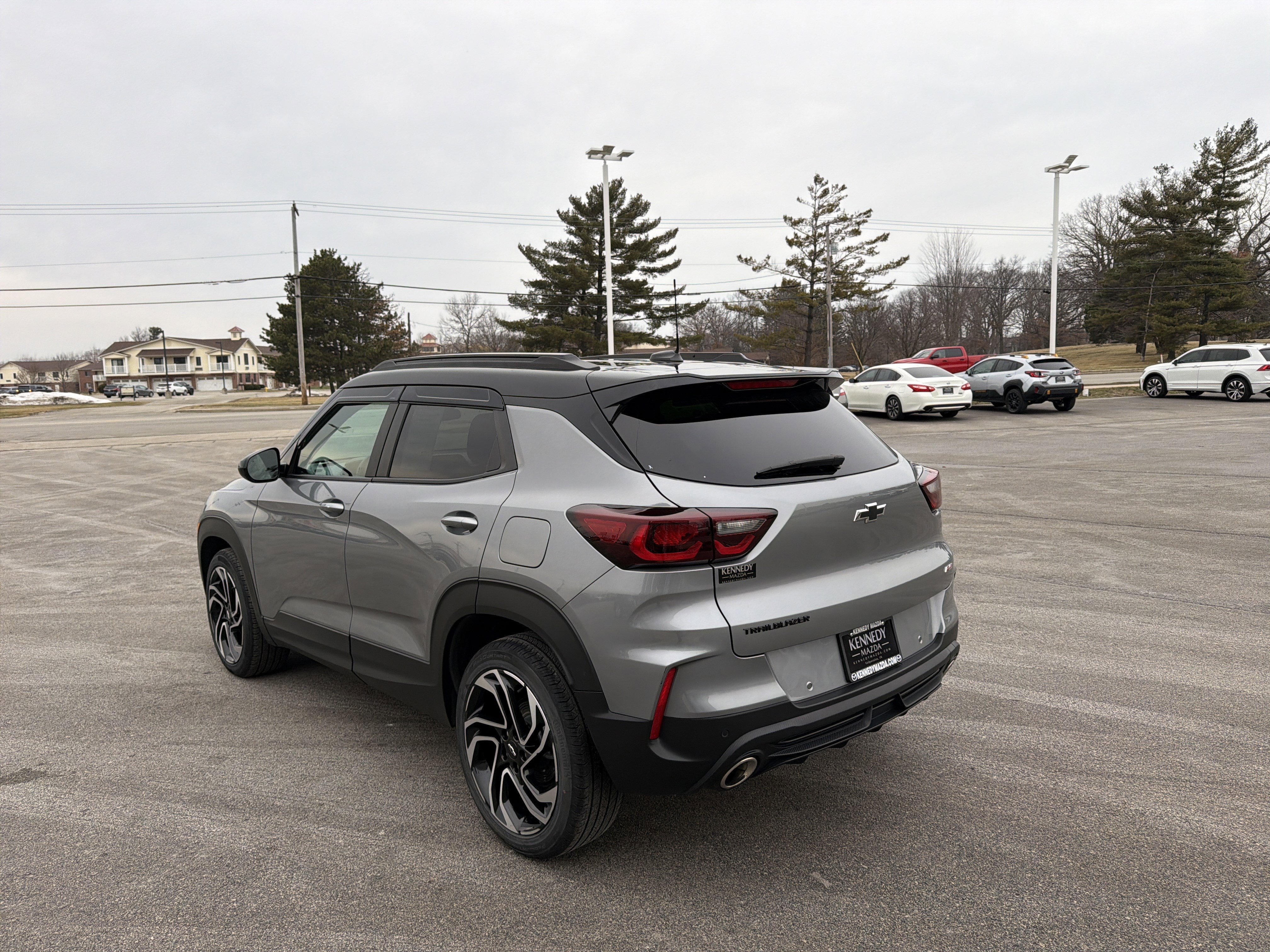 Used 2024 Chevrolet TrailBlazer RS w/ Driver Confidence Package image 4
