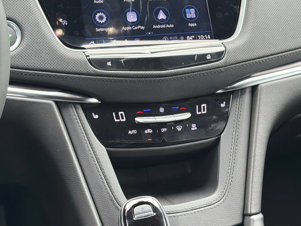 New 2026 Cadillac XT5 Luxury w/ LPO, ONYX Package FWD image 14
