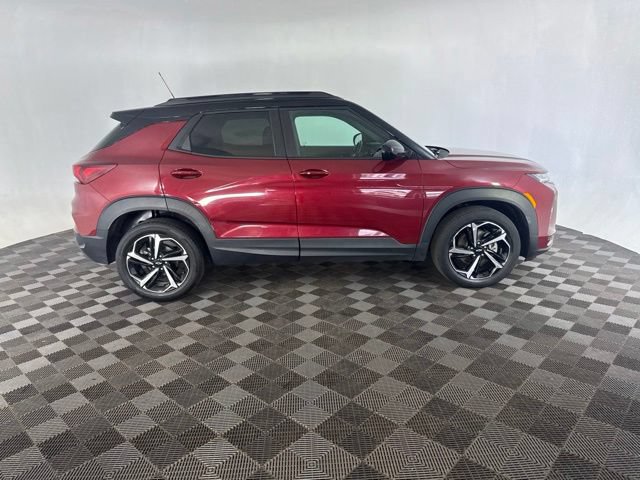 Used 2023 Chevrolet TrailBlazer RS w/ Convenience Package FWD image 4