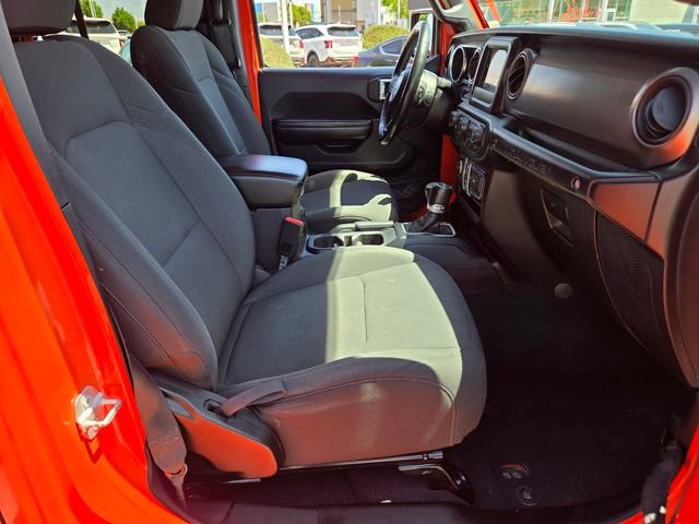 Used 2018 Jeep Wrangler Unlimited Sport S AWD/4WD image 16