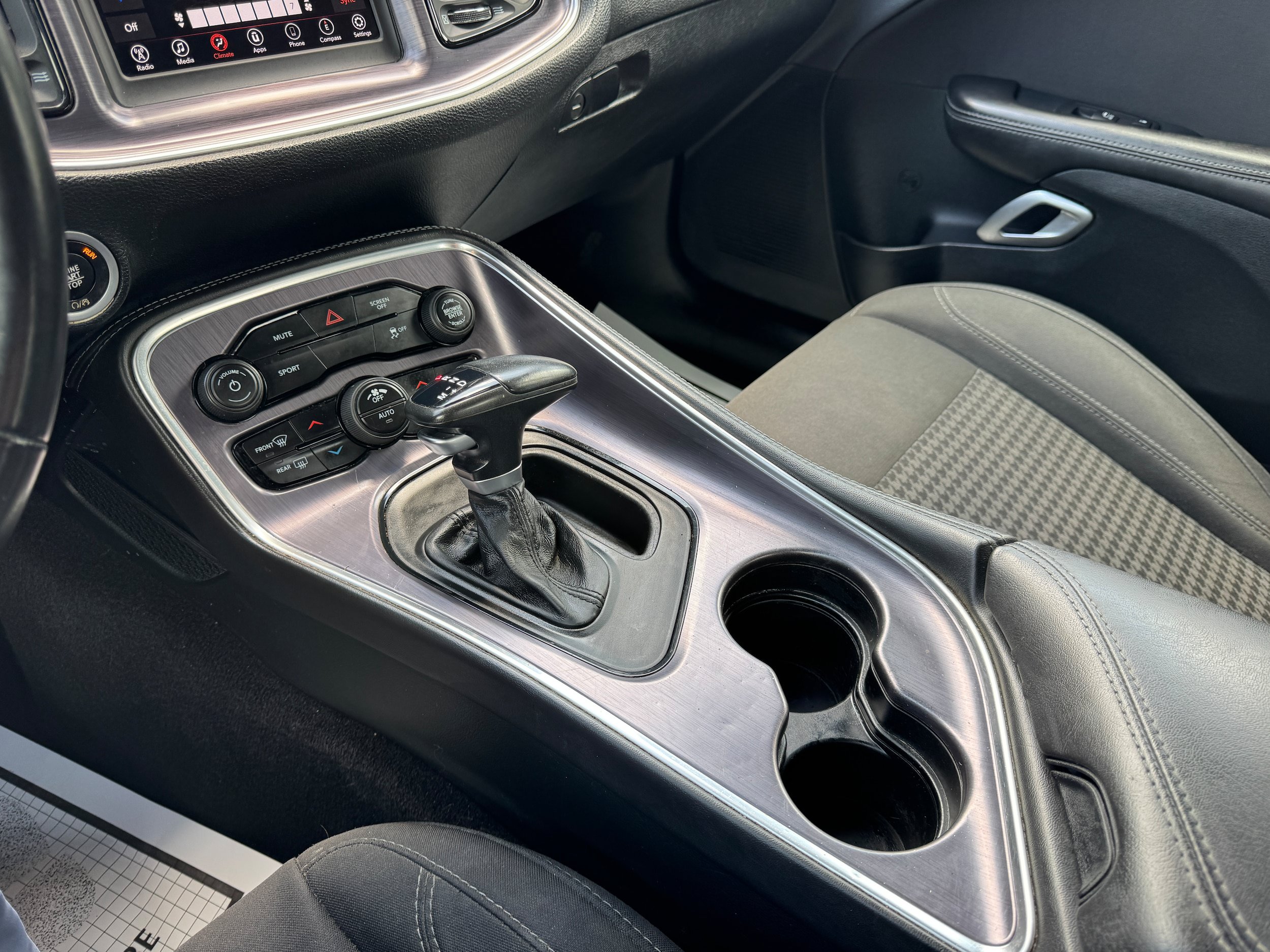 Used 2018 Dodge Challenger SXT RWD image 16