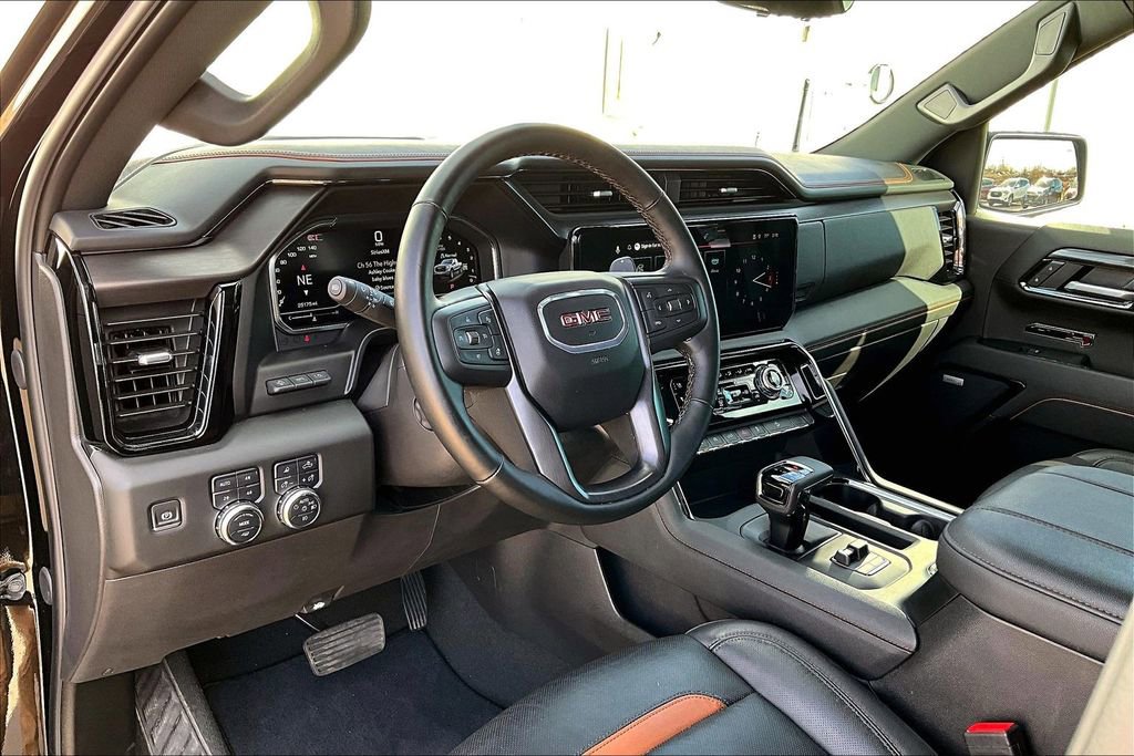 Used 2025 GMC Sierra 1500 AT4 w/ AT4 Premium Package image 16
