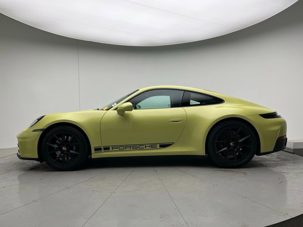 Certified 2025 Porsche 911 Carrera image 2