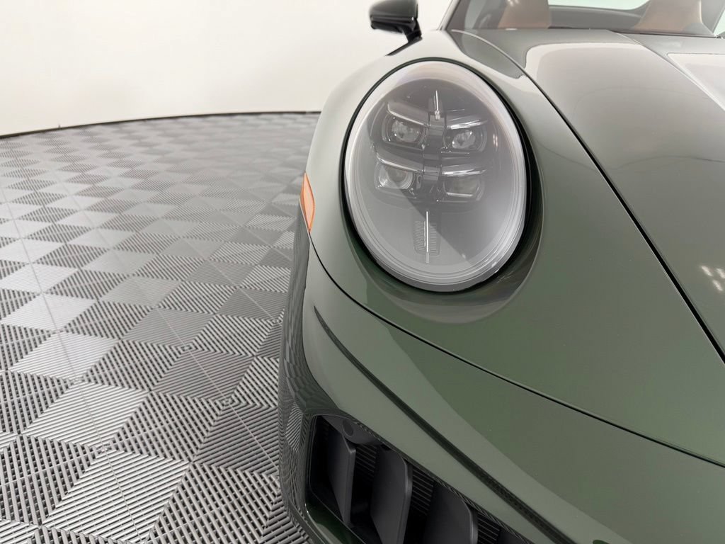 Certified 2026 Porsche 911 Turbo S AWD/4WD image 9