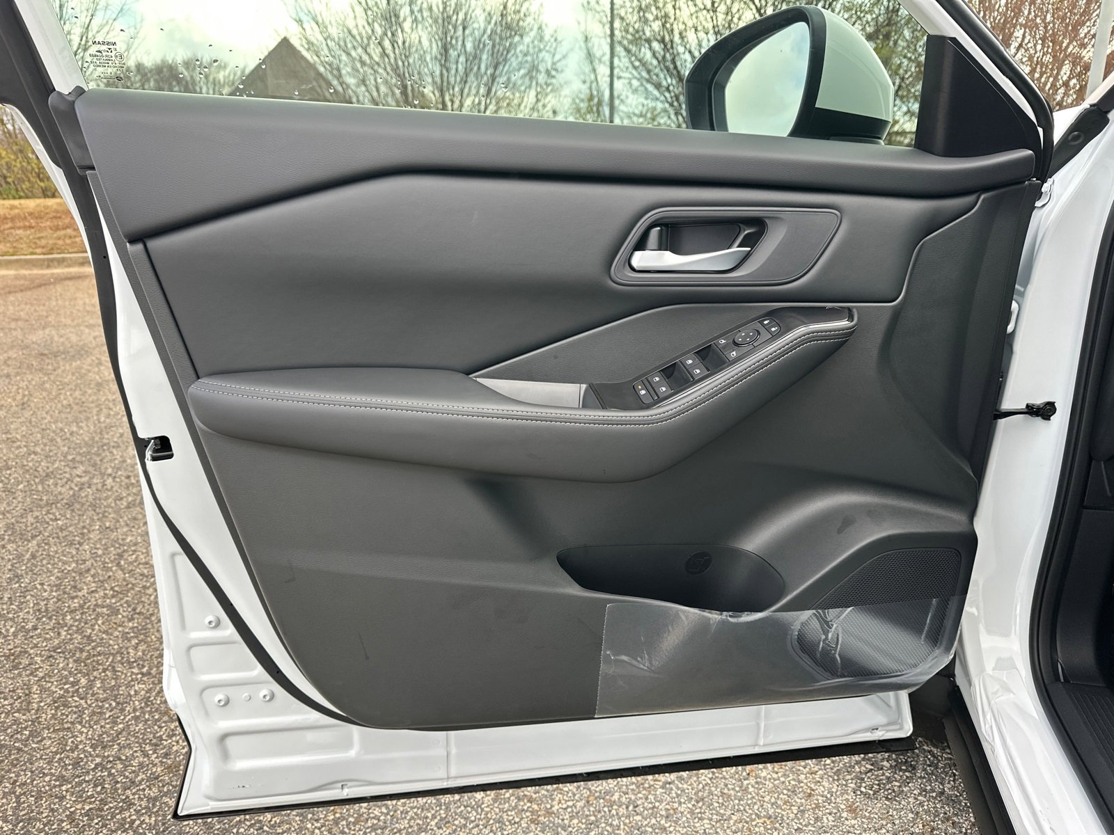 New 2026 Nissan Rogue SV image 10