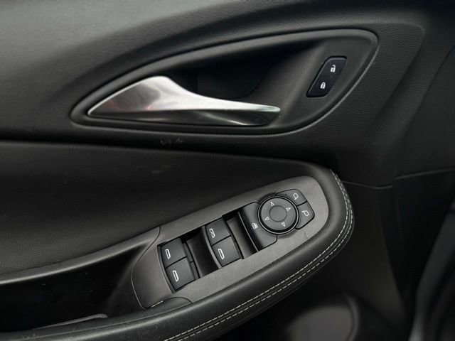 Used 2023 Buick Encore GX Preferred w/ Cold Weather Comfort Package image 11