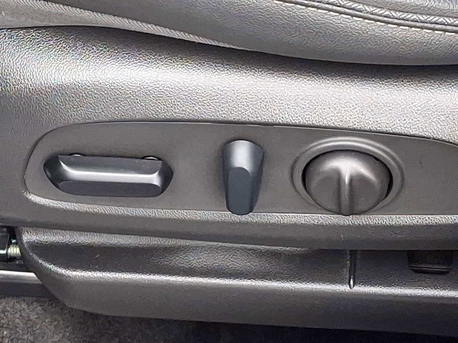 Certified 2023 Buick Encore GX Preferred w/ Cold Weather Comfort Package image 24