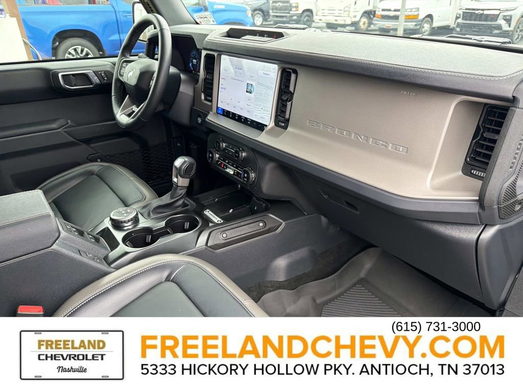 Used 2025 Ford Bronco Outer Banks image 24