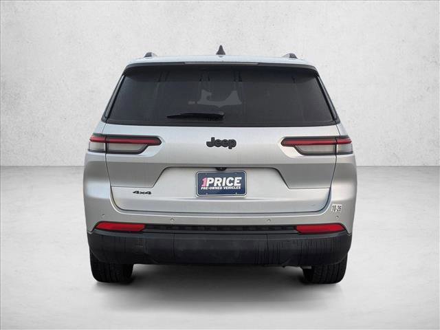 Used 2023 Jeep Grand Cherokee L Laredo image 7