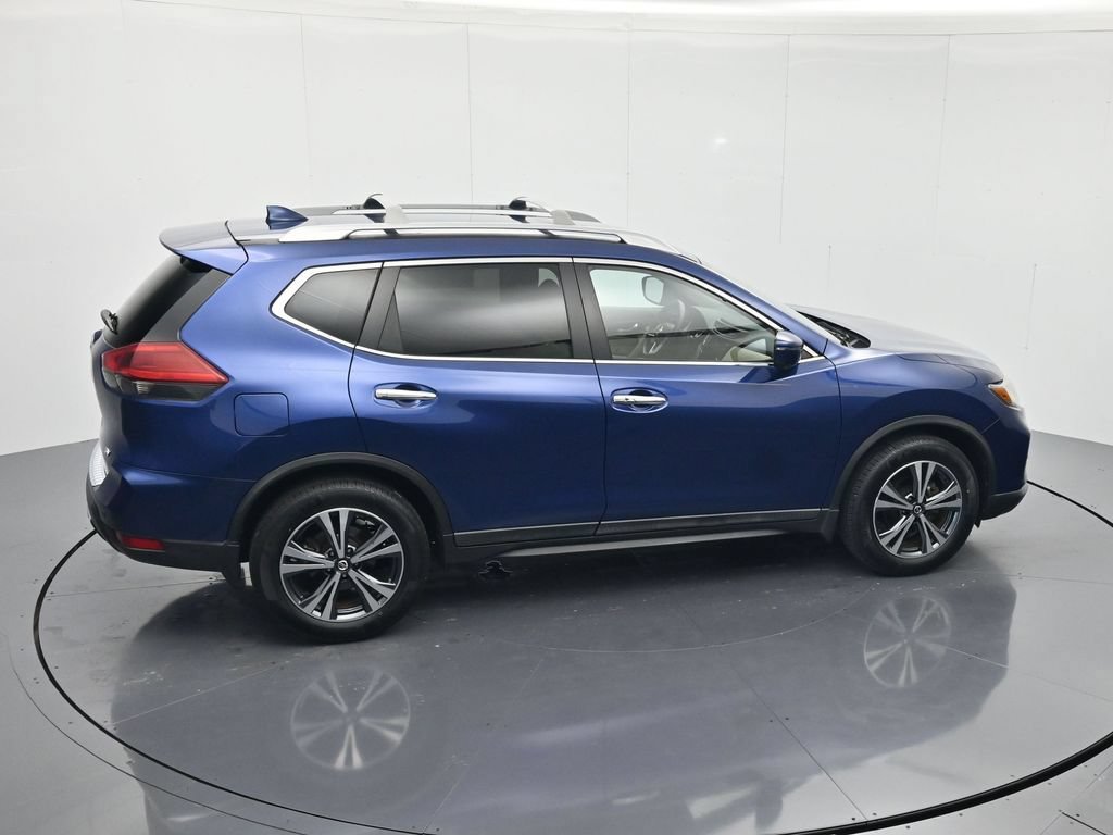 Used 2019 Nissan Rogue SV w/ Premium Package FWD image 31
