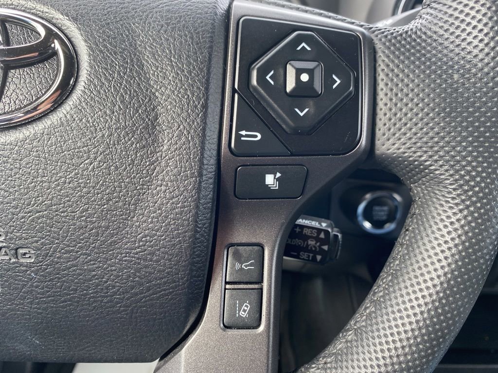 Used 2023 Toyota Tacoma TRD Sport w/ Technology Package image 29