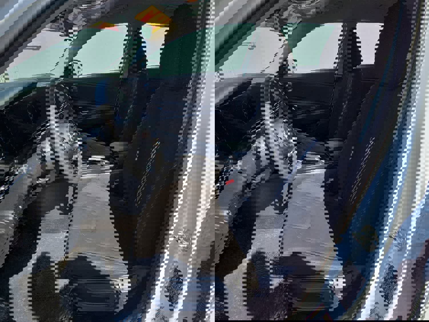 Used 2024 Hyundai Elantra SEL image 12