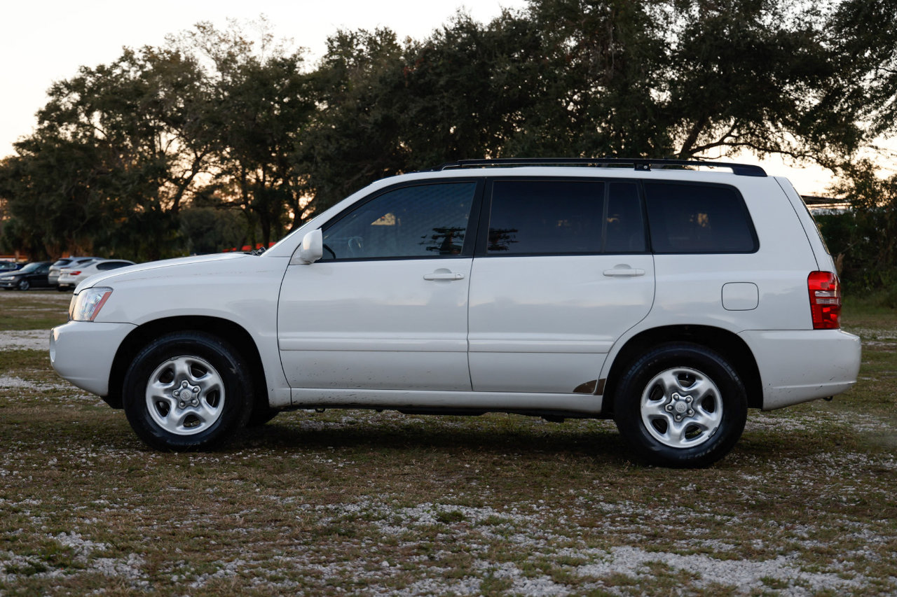 Used 2001 Toyota Highlander 4DR SUV image 3