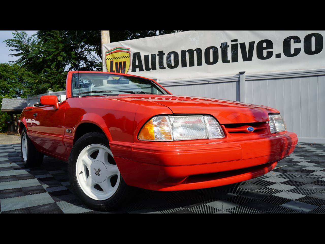 Used 1992 Ford Mustang LX