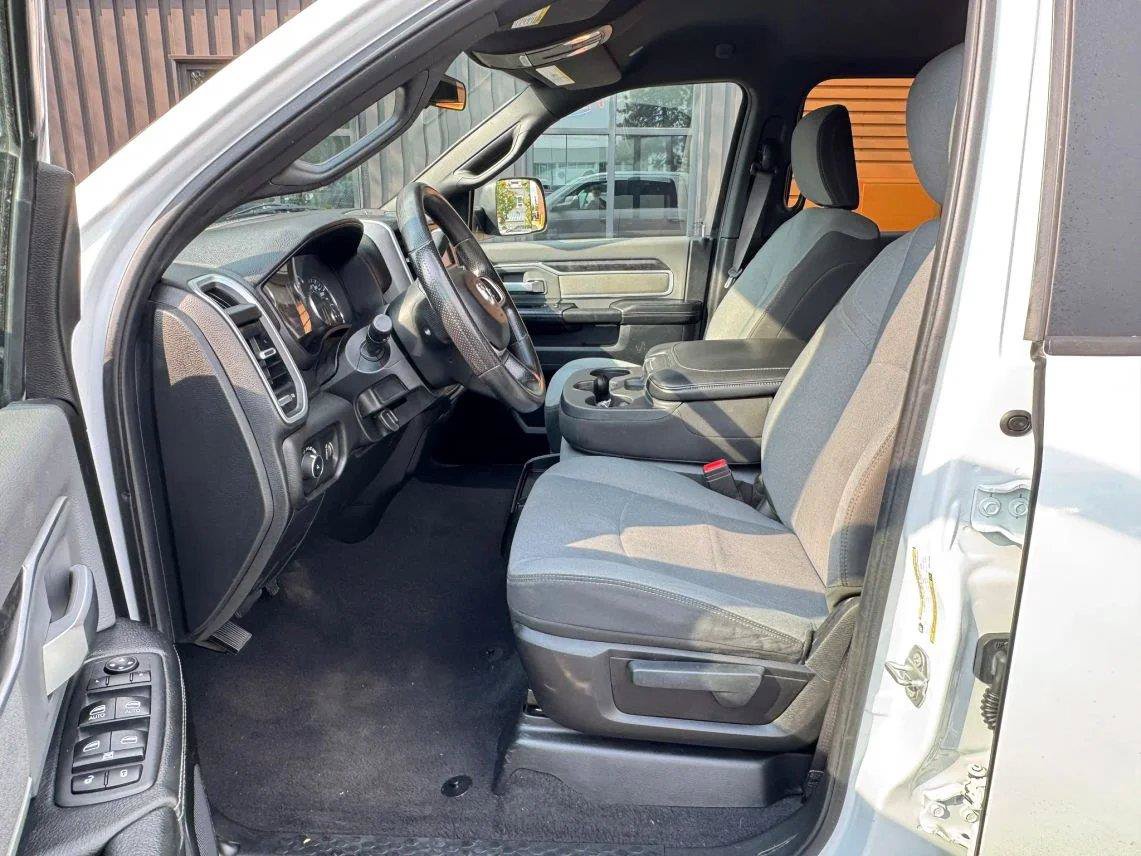 Used 2021 RAM 3500 Big Horn AWD/4WD image 12
