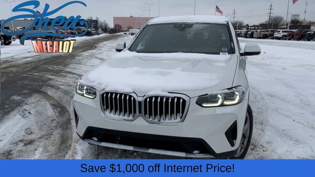 Used 2022 BMW X3 xDrive30i AWD/4WD image 3