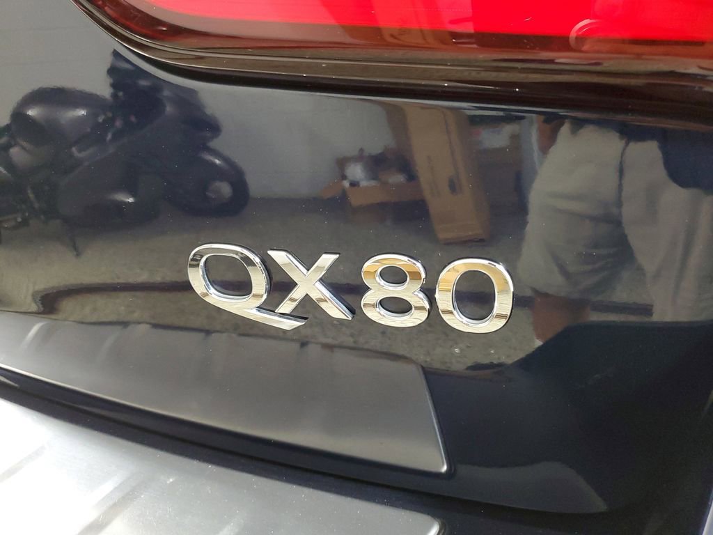 Used 2023 INFINITI QX80 Premium Select w/ Cargo Package image 6
