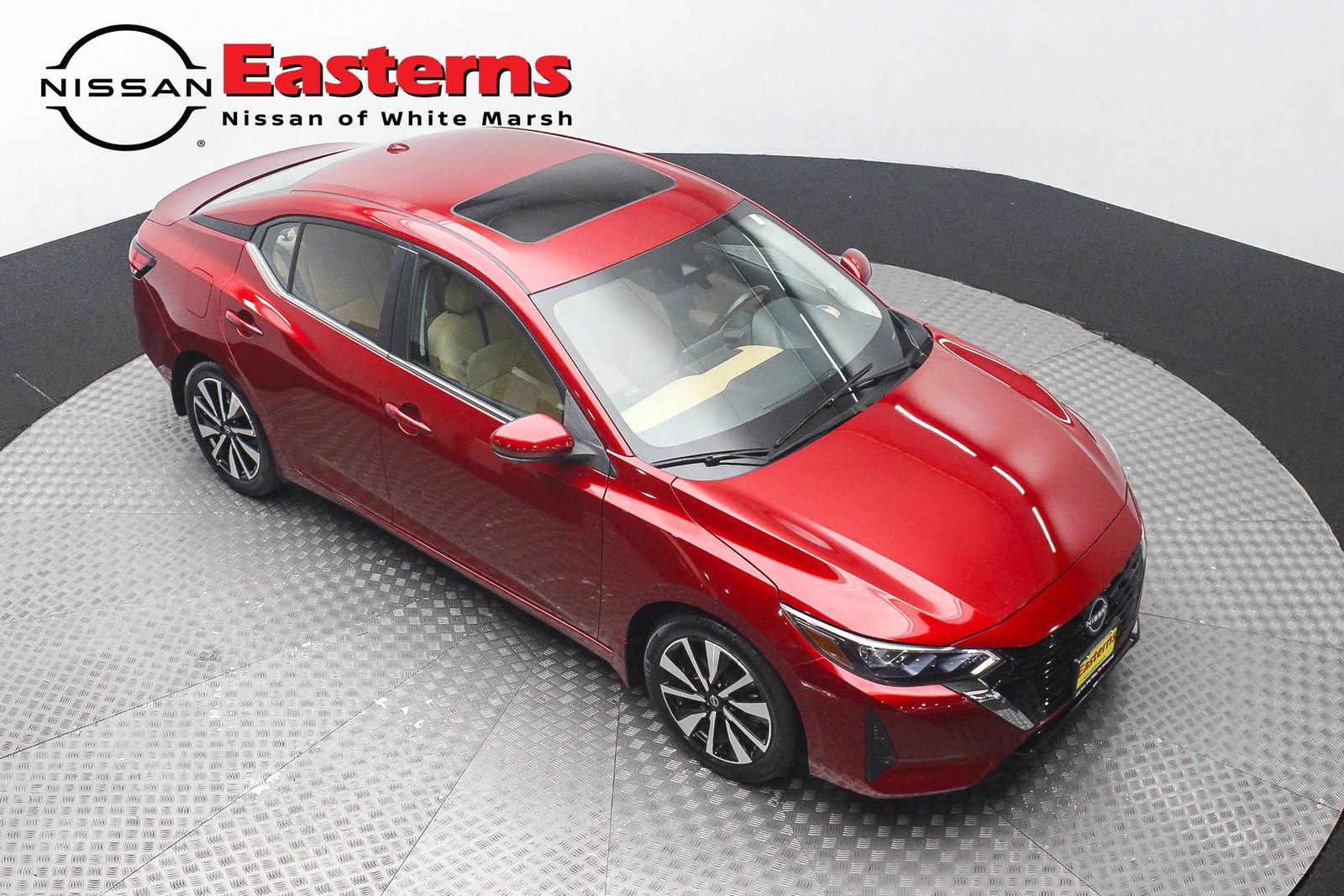 Used 2024 Nissan Sentra SV w/ SV Premium Package FWD image 3