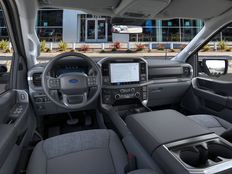 New 2025 Ford F150 XLT w/ Equipment Group 302A MID image 9