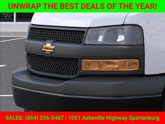 New 2025 Chevrolet Express 2500 Work Van image 13