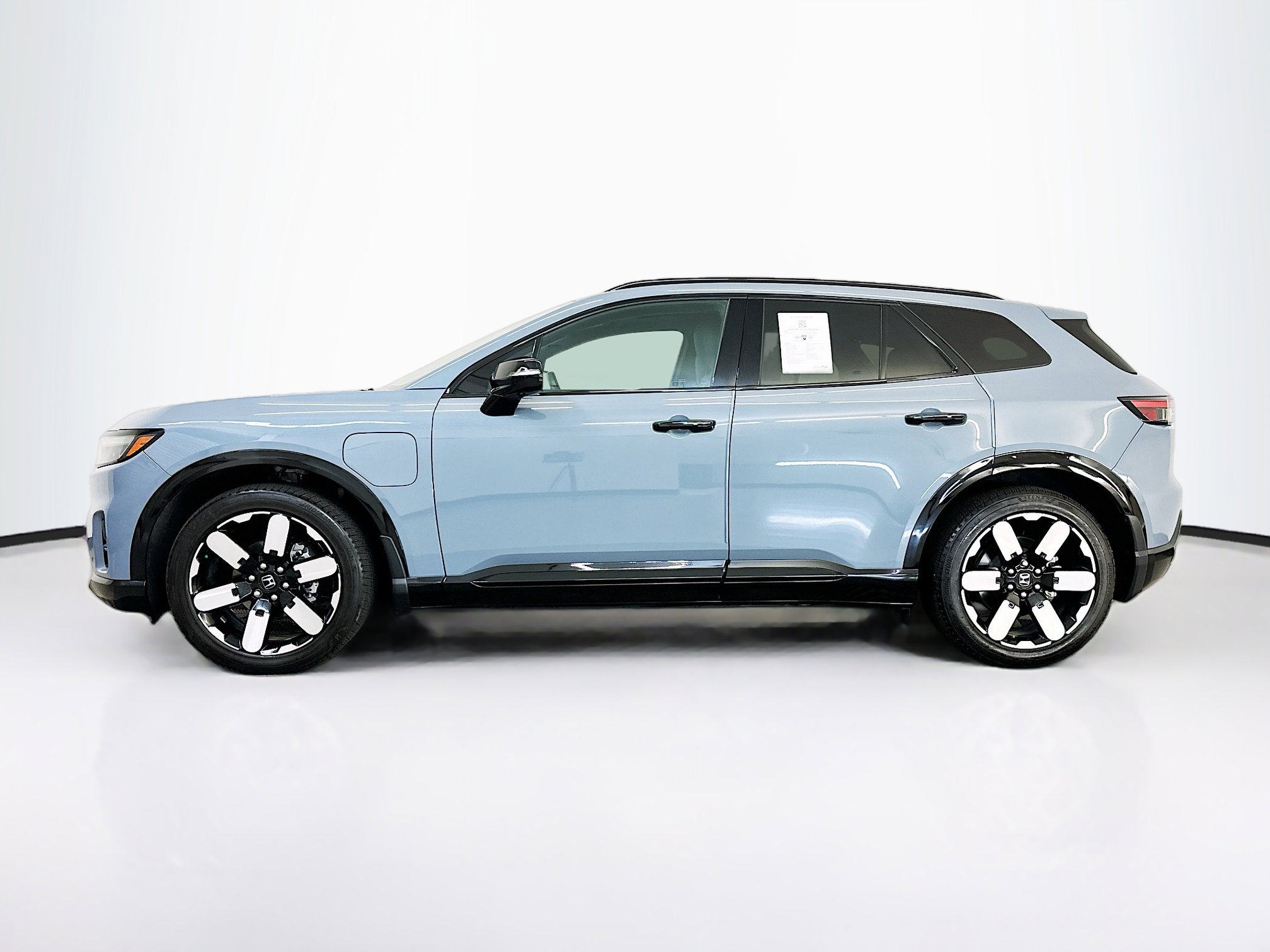 Used 2025 Honda Prologue Elite image 4