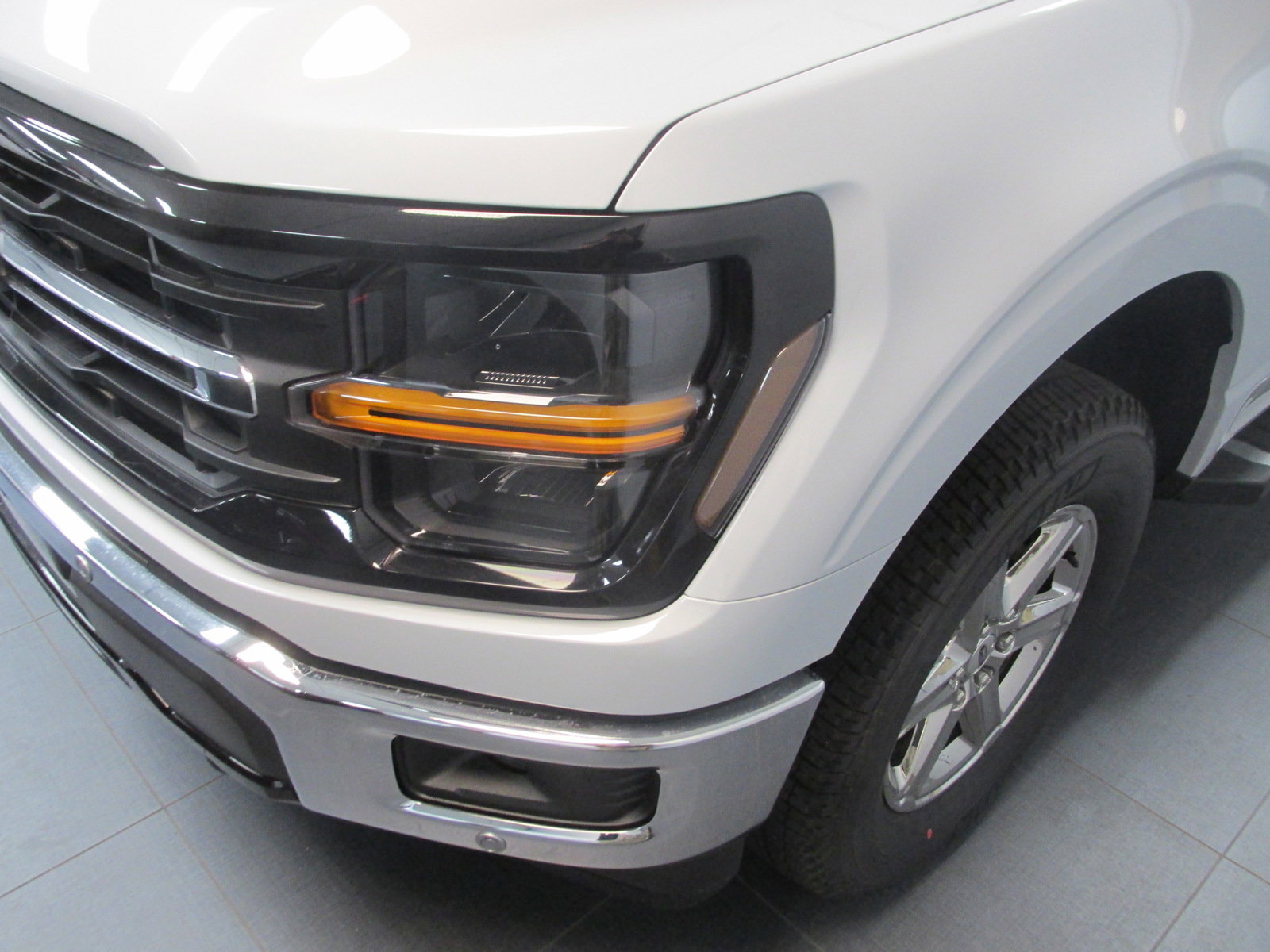 New 2025 Ford F150 XLT w/ Equipment Group 302A MID image 7