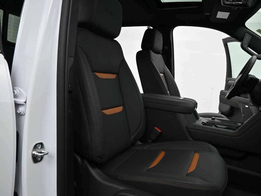 New 2026 GMC Sierra 3500 AT4 w/ AT4 Premium Plus Package image 28